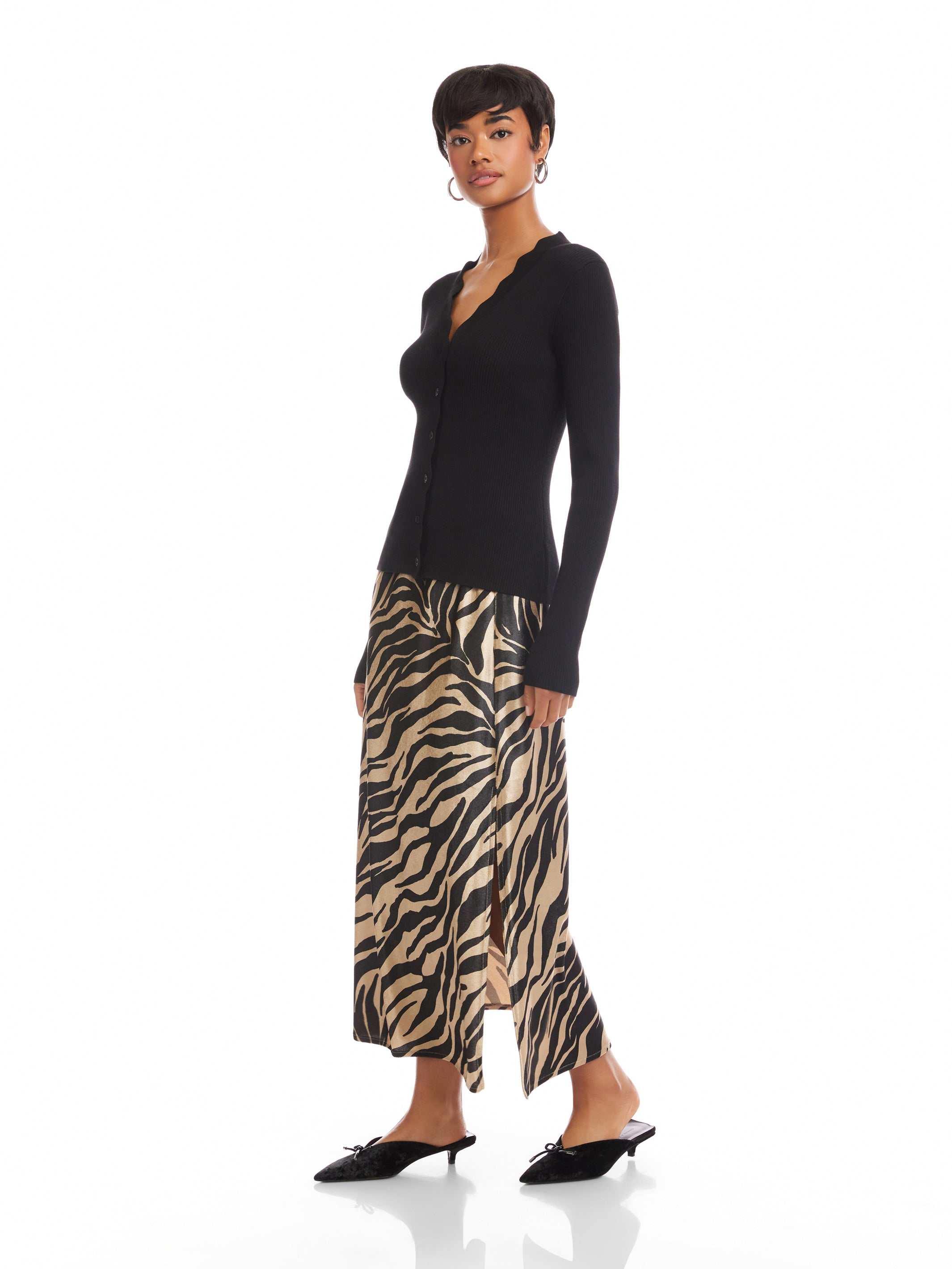 Bliss Scallop Edge Cardigan